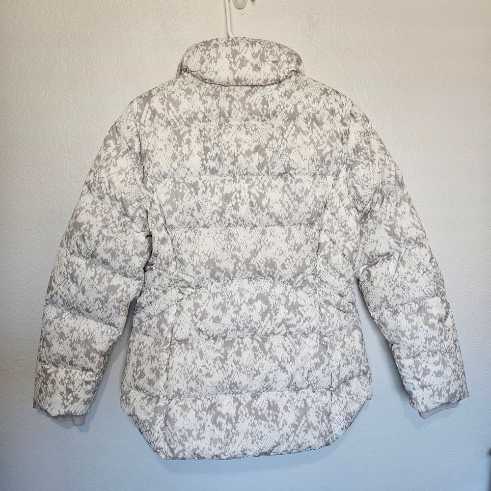 NWT Athleta | Downtown Puffer Python Seasalt Print PufferDown Jacket Women Large - Picture 11 of 11